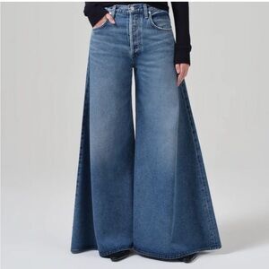 NWT Citizens of Humanity Amari Wide Leg Jean